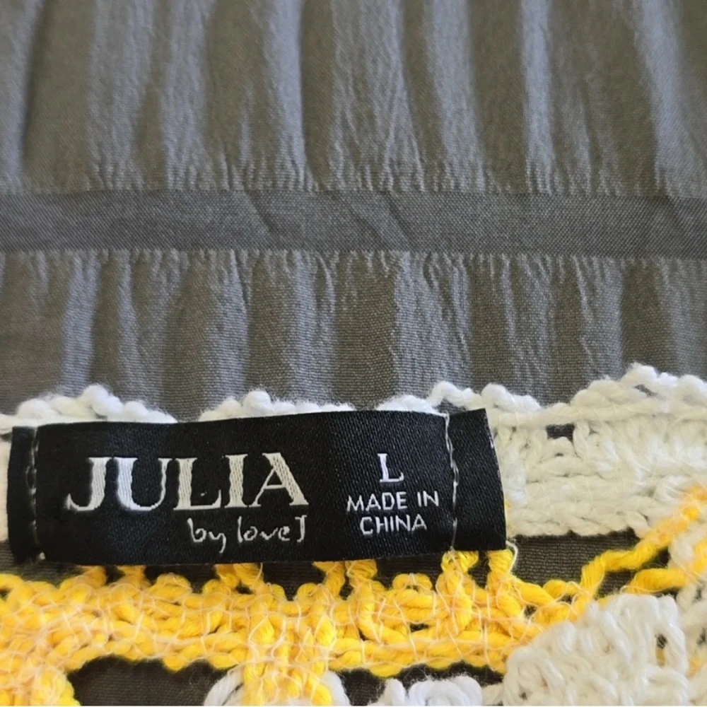 Yellow and White Crochet Tank Top - Picture 2 of 2